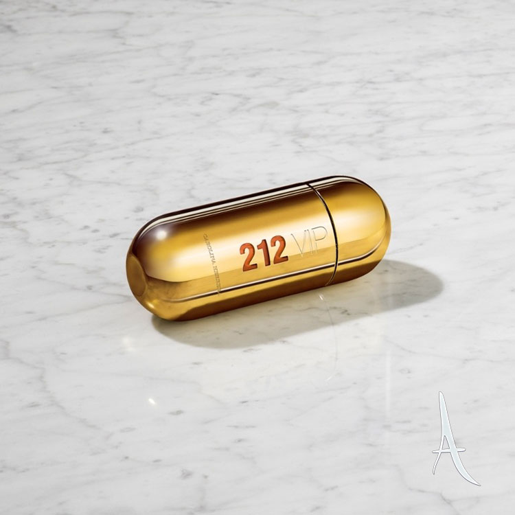 عطر 212 VIP زنانه کارولینا هررا-3